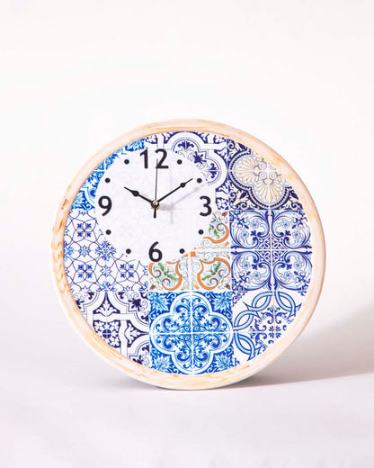 'Time's Artistry' Decorative Table Clock