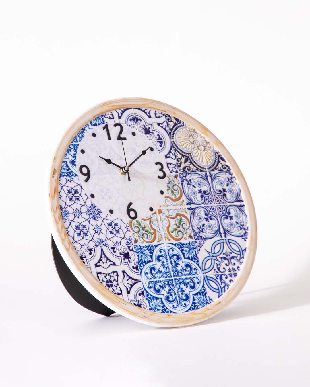 'Time's Artistry' Decorative Table Clock