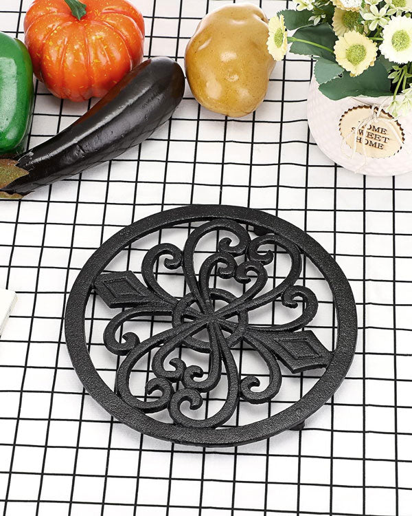'Fleur De Lis' Cast Iron Trivet