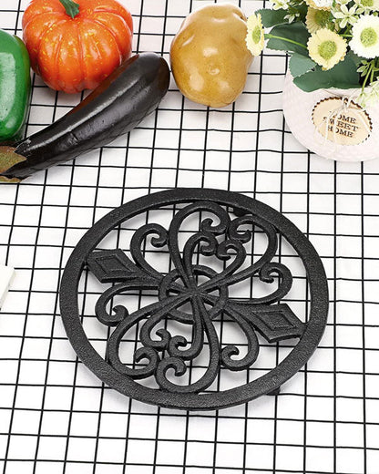 'Fleur De Lis' Cast Iron Trivet